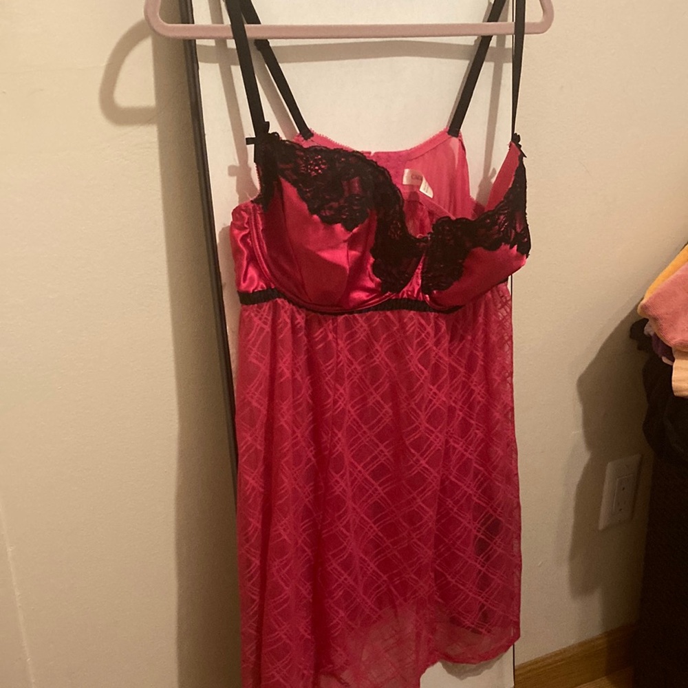 22/24 Fuchsia and Black Lingerie built in wired bra and sheer bottom one piece